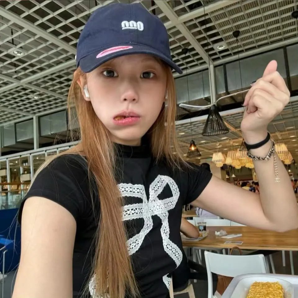 叽哩咕与女巫